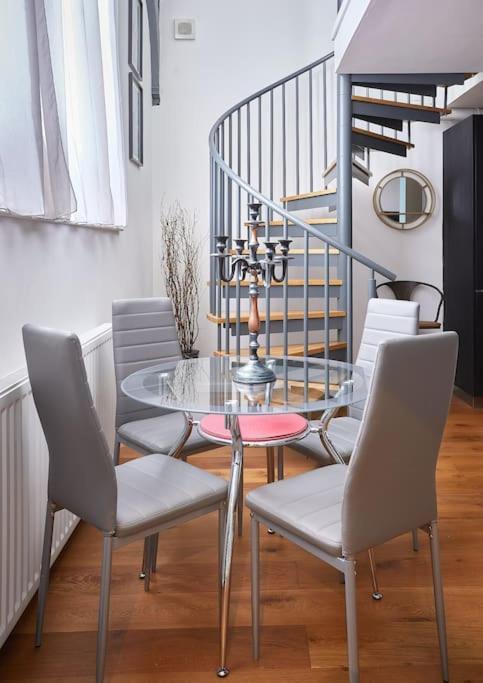 The Chapel Cottage By Ritual Stays Hemel Hempstead Exteriér fotografie